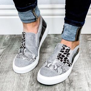 Blowfish Maddox Slip-On Tennis Shoe NIB Sz 9